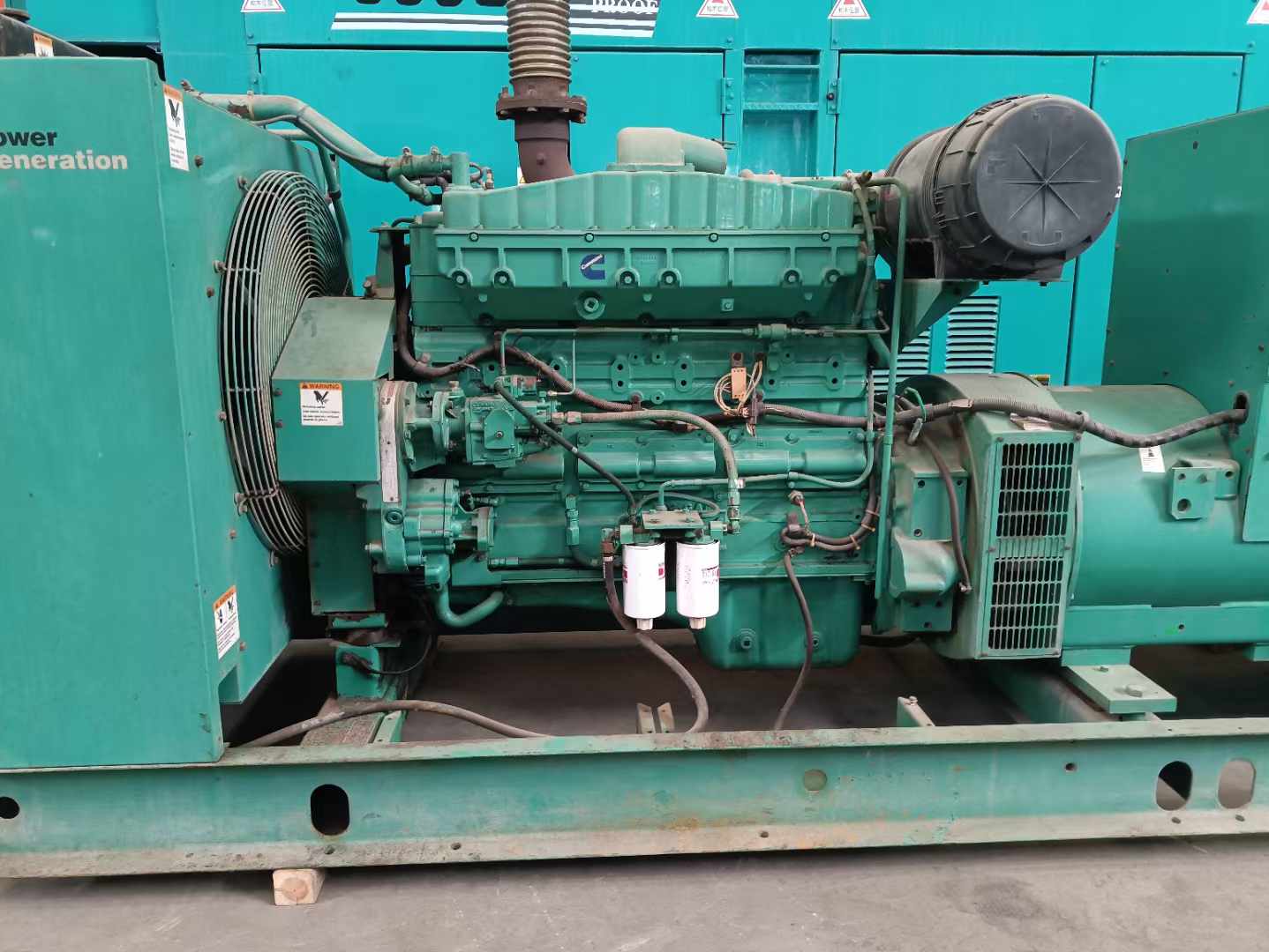 下城过载会对 600kW 柴油发电机组造成哪些损害？